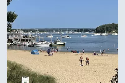 38 Amos Way, Wareham, MA 02571 - Photo 2