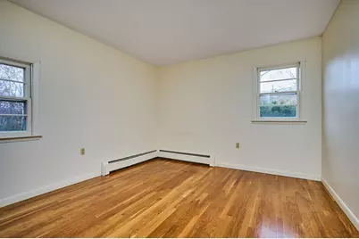 72 N Main St, New Salem, MA 01355 - Photo 12