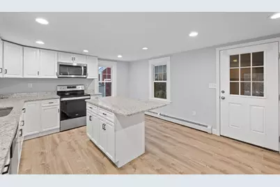 656 Grove Street #1, Worcester, MA 01605 - Photo 18