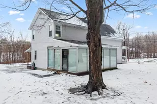 656 Grove St, Worcester, MA 01605 - Photo 32
