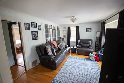 62-64 Lawn Ave, Quincy, MA 02169 - Photo 6