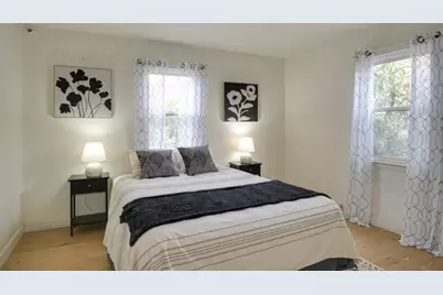 42 Lantern Ln, Burlington, MA 01803 - Photo 12