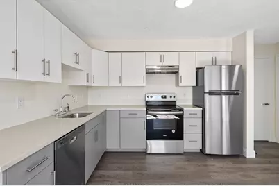 472 Essex Street #102, Lynn, MA 01902 - Photo 2