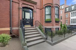 1 Fairfield St, Boston, MA 02116 - Photo 28