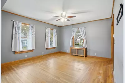 50 Bardwell, South Hadley, MA 01075 - Photo 6