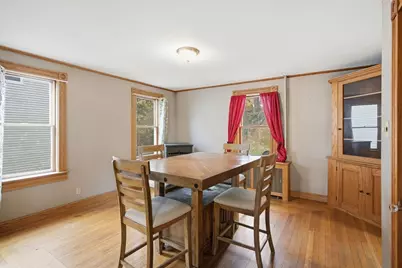 50 Bardwell, South Hadley, MA 01075 - Photo 8