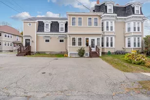 26 High St, Methuen, MA 01844 - Photo 4