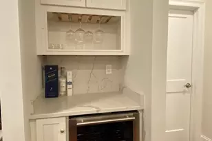 87 Medford, Medford, MA 02155 - Photo 14