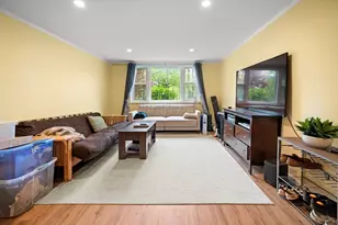 70 Jamaicaway, Boston, MA 02130 - Photo 2