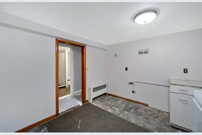 6 Cornwall St, Springfield, MA 01104 - Photo 32