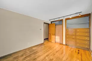 6 Cornwall St, Springfield, MA 01104 - Photo 24