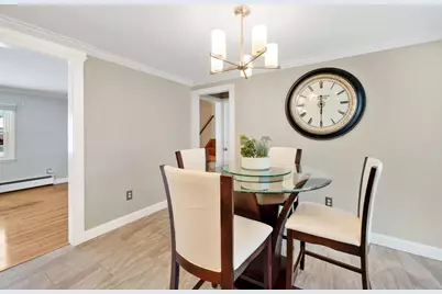 6 Cornwall St, Springfield, MA 01104 - Photo 10