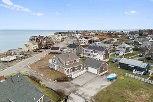 23 Oceanside Dr, Scituate, MA 02066 - Photo 4