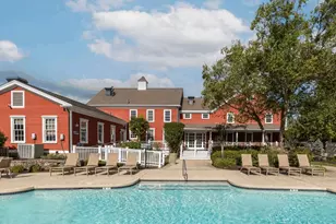 3 Farmhouse Ln, Marlborough, MA 01752 - Photo 2