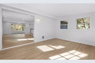 17 Susan Ln, Bellingham, MA 02019 - Photo 8