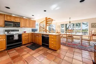 498 Elliott Rd, Barnstable, MA 02632 - Photo 4