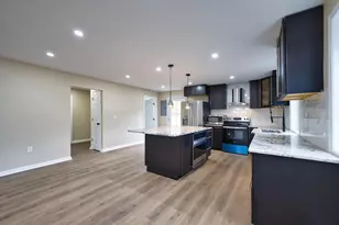 4 Water St, Lakeville, MA 02347 - Photo 12