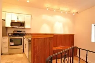 33 Charter St, Boston, MA 02113 - Photo 6