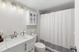 235 Winthrop St, Medford, MA 02155 - Photo 24