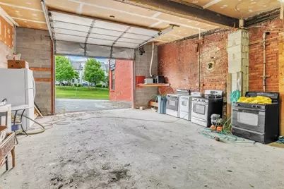 260 Columbus Ave, Pittsfield, MA 01202 - Photo 20