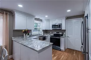 20 Maplewood Dr, Coventry, RI 02816 - Photo 6