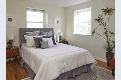 104 Trowbridge St #4, Cambridge, MA 02138 - Photo 2