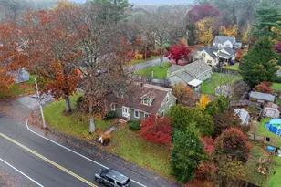 8 N Walker St, Taunton, MA 02780 - Photo 4