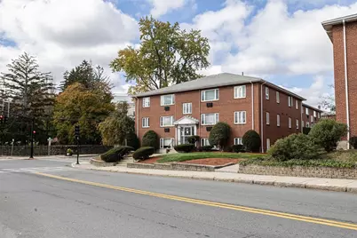 186 Lexington St #8, Watertown, MA 02472 - Photo 1