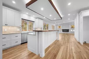 1 Emerald Dr, Hopkinton, MA 01748 - Photo 14