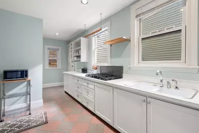 26 Tower St, Boston, MA 02130 - Photo 8