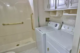 556 Central St, Leominster, MA 01453 - Photo 12