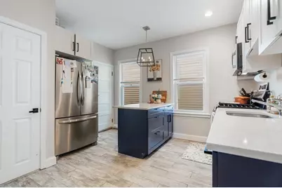 24 Buttonwood Street, Boston, MA 02125 - Photo 4