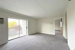 580 Salem St, Wakefield, MA 01880 - Photo 2