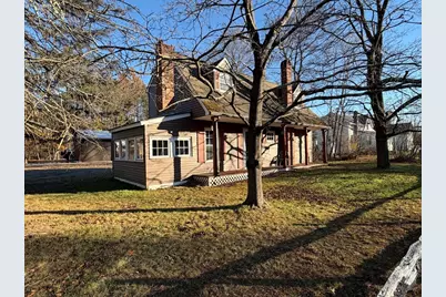 130 Laurel St, Greenfield, MA 01301 - Photo 2