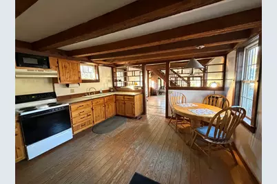 130 Laurel St, Greenfield, MA 01301 - Photo 10