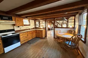 130 Laurel St, Greenfield, MA 01301 - Photo 10