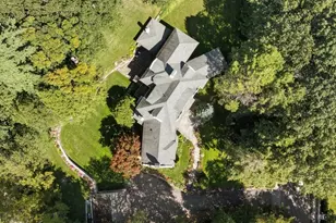 142 Crafts Rd, Brookline, MA 02467 - Photo 36