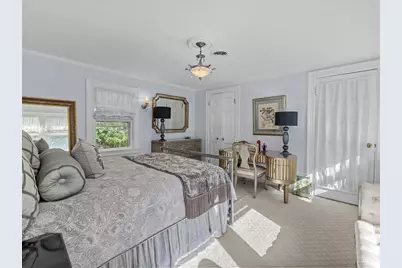 142 Crafts Road, Brookline, MA 02467 - Photo 26