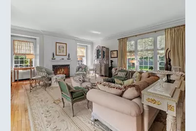 142 Crafts Road, Brookline, MA 02467 - Photo 16