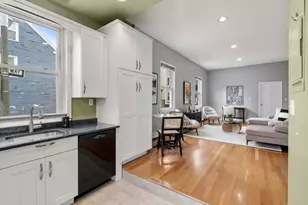 172 Bunker Hill St, Boston, MA 02129 - Photo 10