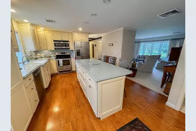 2 Scott Ln, Hadley, MA 01035 - Photo 14