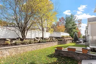 527 Salem St, Lynnfield, MA 01940 - Photo 32