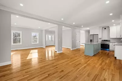 34 Oakland St, Brockton, MA 02302 - Photo 12