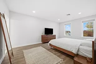 320 Middlesex Ave, Medford, MA 02155 - Photo 14