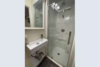 191 Winthrop Rd #2, Brookline, MA 02445 - Photo 8