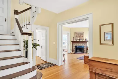 86 Avon Hill St, Cambridge, MA 02140 - Photo 2