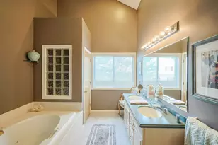 45 Half Crown Cir, Ashland, MA 01721 - Photo 30