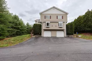 45 Half Crown Cir, Ashland, MA 01721 - Photo 4