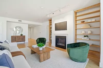 7 Beech St #211, Cambridge, MA 02140 - Photo 2