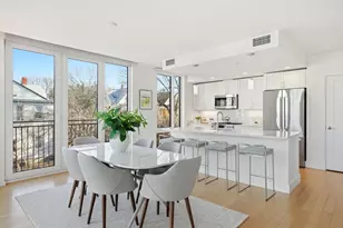 7 Beech St, Cambridge, MA 02140 - Photo 4